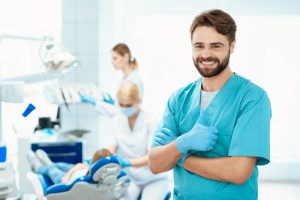 dentist giving a thumbs up