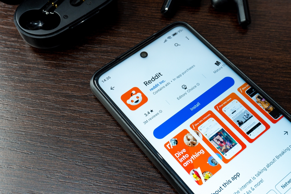 Reddit in the app store